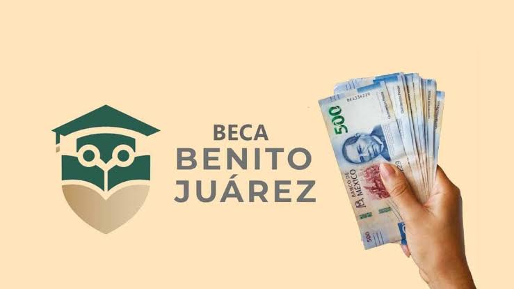 Histórica entrega de 18 mil becas Benito Juárez en Tlaxcala