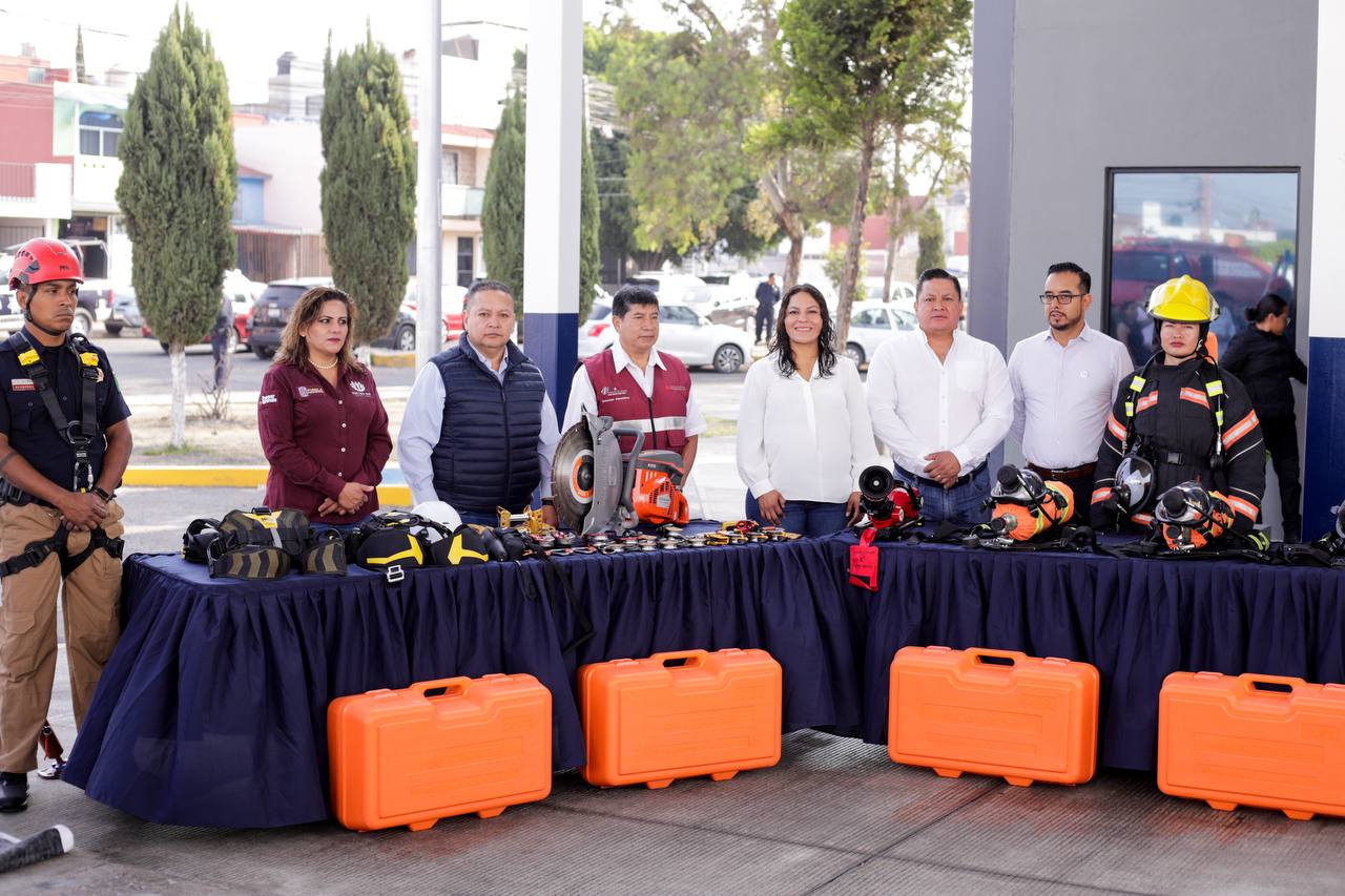 nuevo equipamiento bomberos pc sach 6