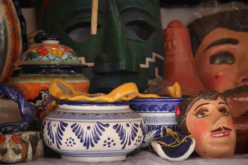 Convocan en Tlaxcala a artesanos para preservar la talavera tradicional