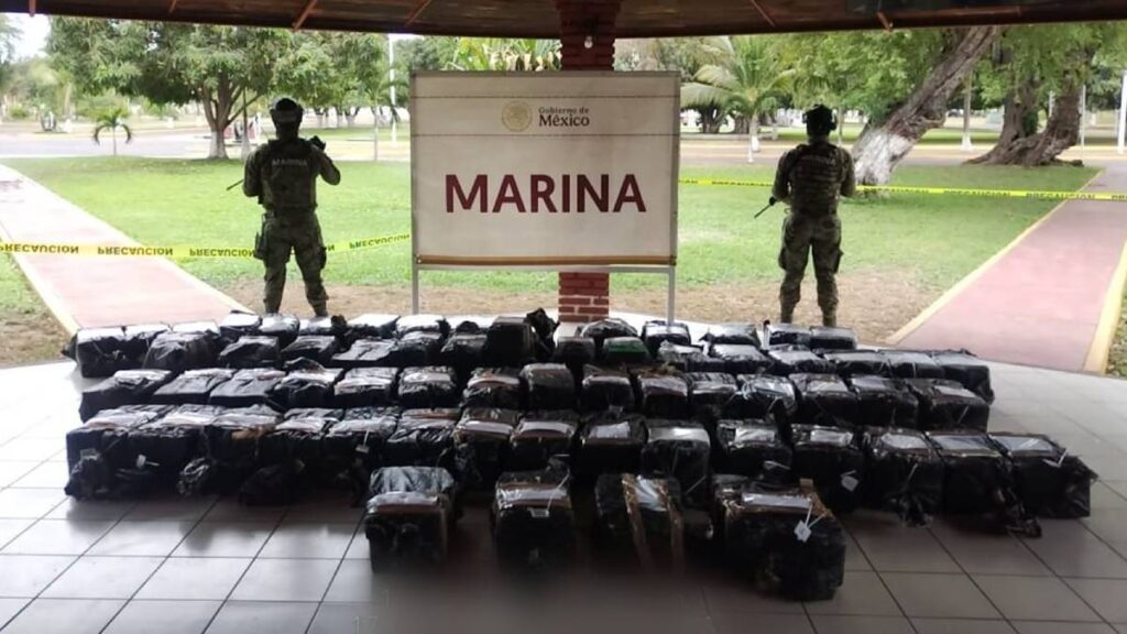 Foto: Cortesía Aseguran más de 1.2 toneladas de cocaína frente a costas de Michoacán
