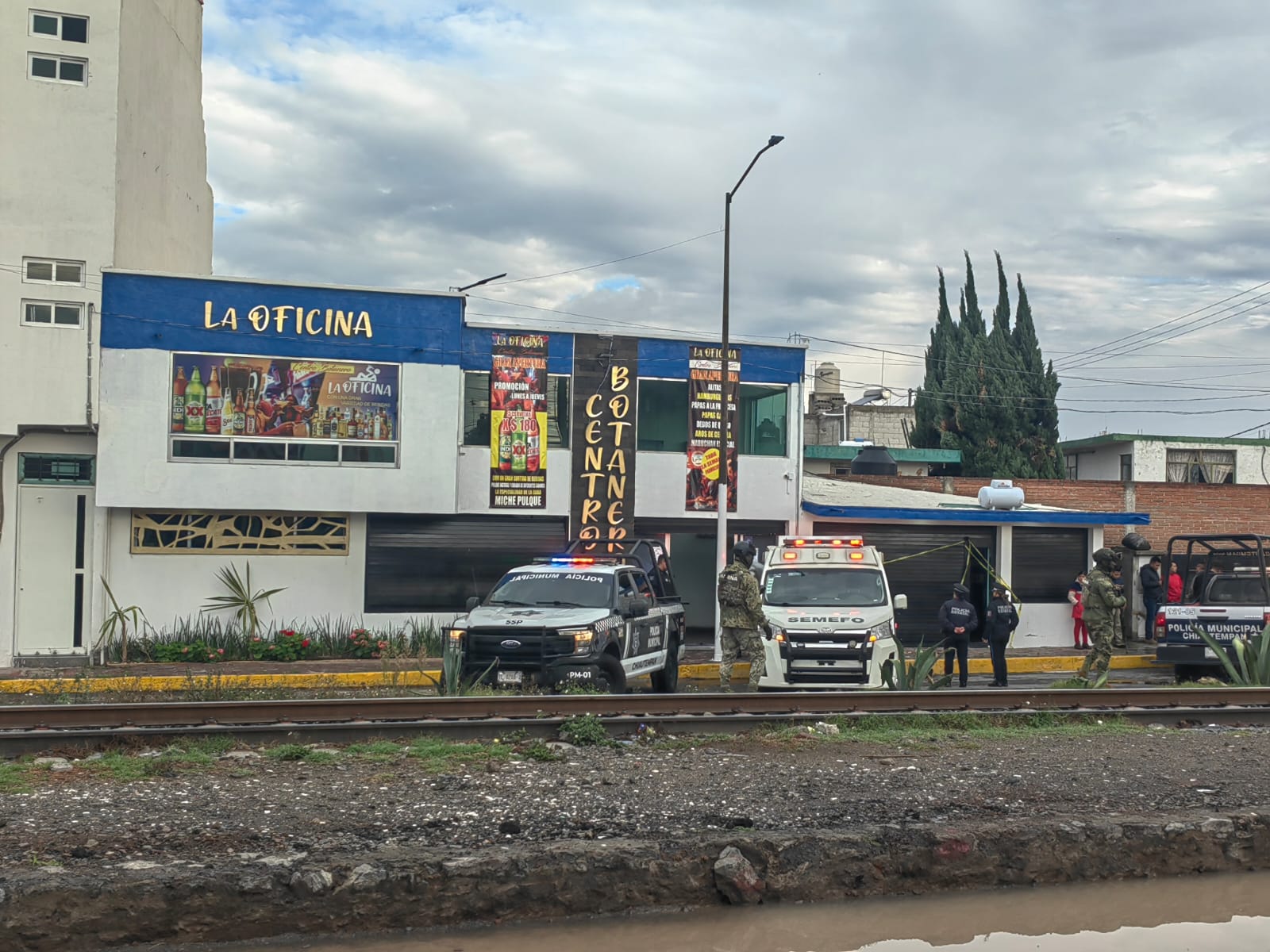 Crimen en “La Oficina”: matan a hombre a balazos y dejan lesionado a uno más, en Chiautempan