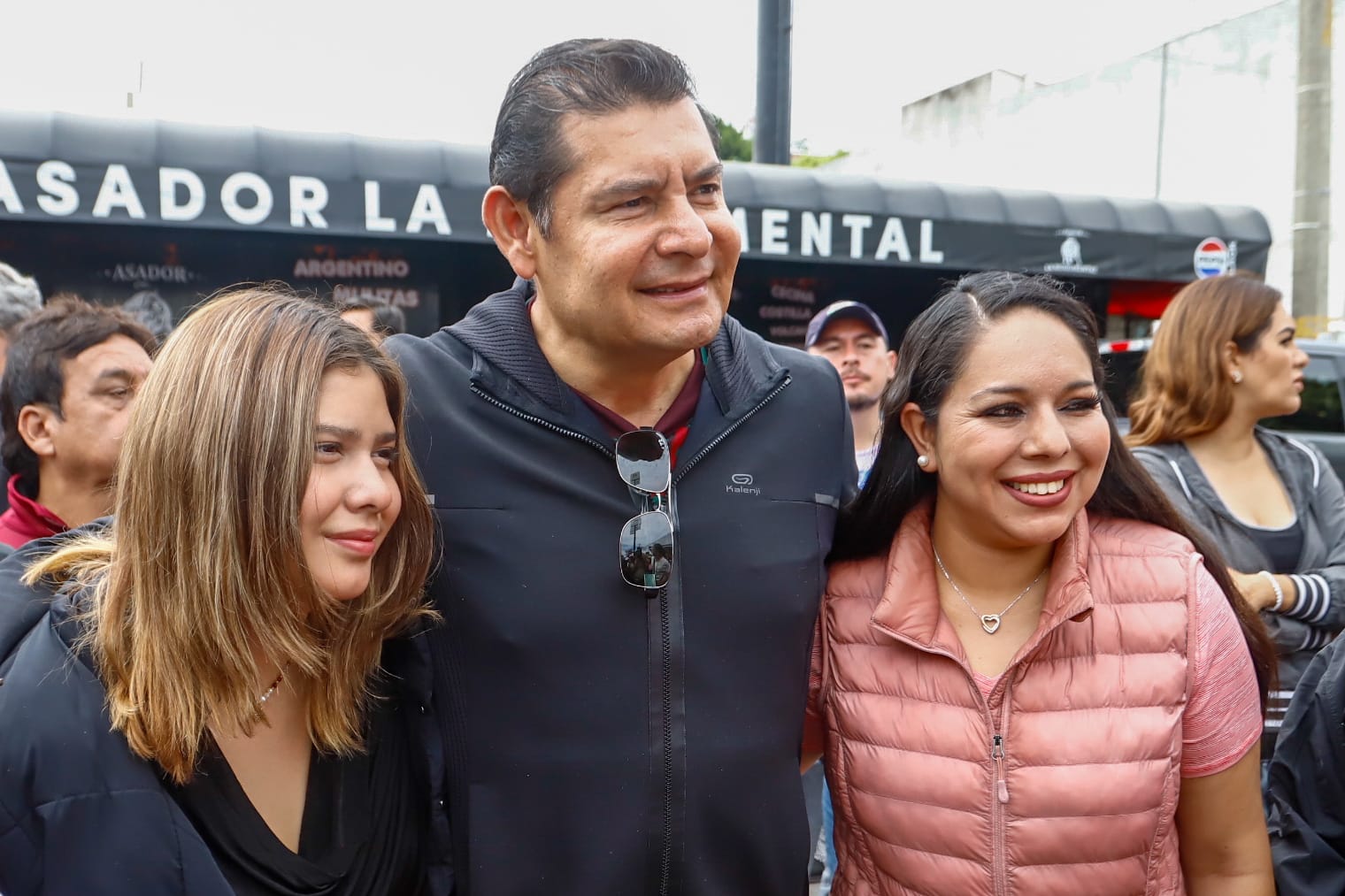 Comunicado oficial Tonantzin Fernández participa con el gobernador Alejandro Armenta y alcaldes en el 10° aniversario de la Vía Recreativa