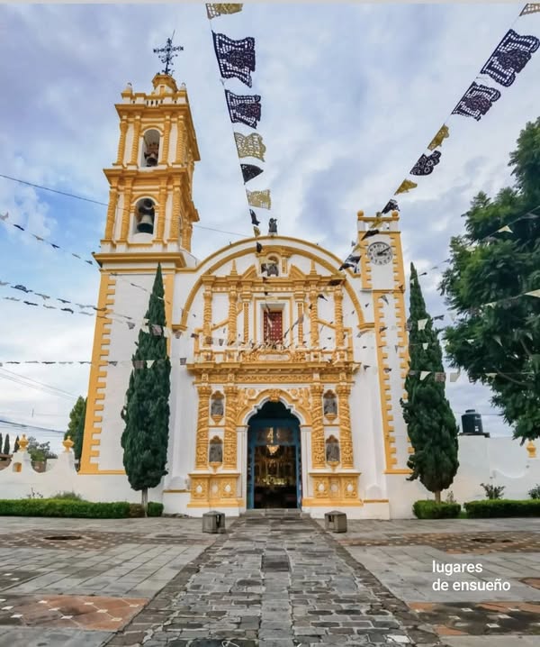 Hallan presunto feto frente a iglesia de Atlihuetzia, Tlaxcala