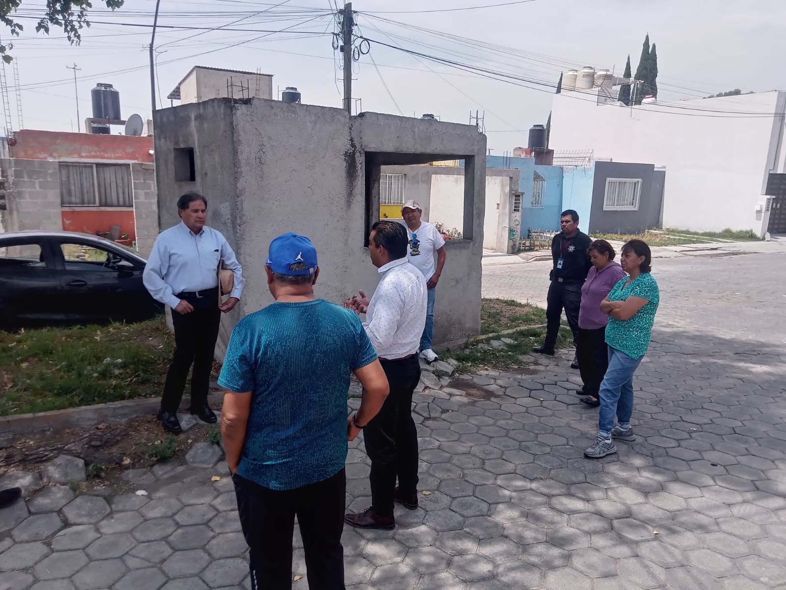 Solo bacheo provisional tendrán vecinos de Ocotlán