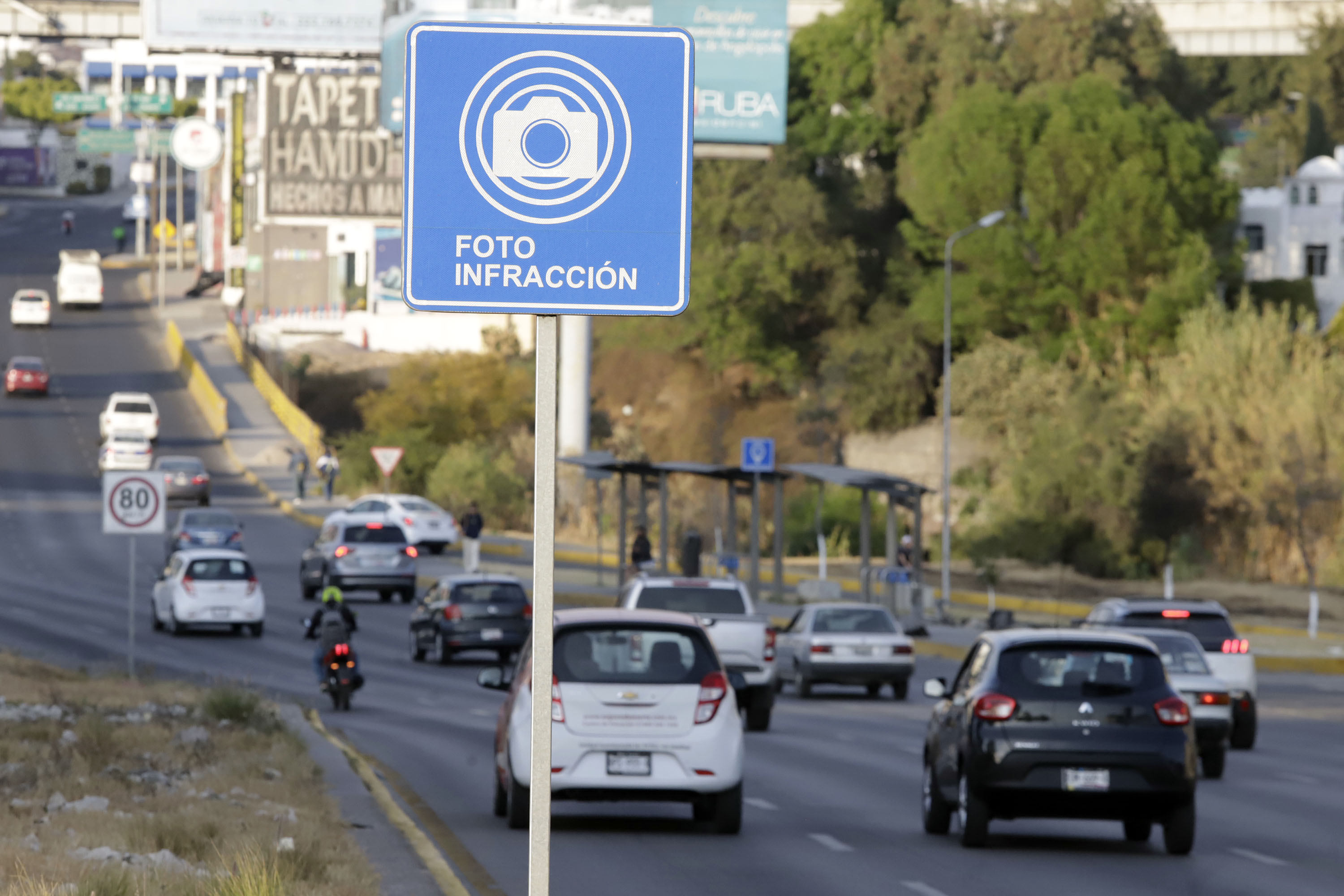 Autotraffic retoma fotomultas en Puebla; operará el sistema hasta 2027