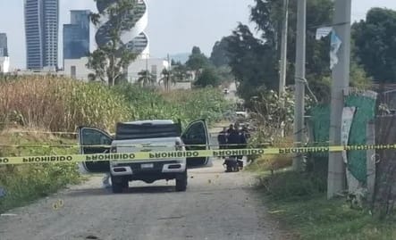 Por: Cortesía Lula Pineda Hombre es asesinado a tiros dentro de camioneta en San Andrés Cholula