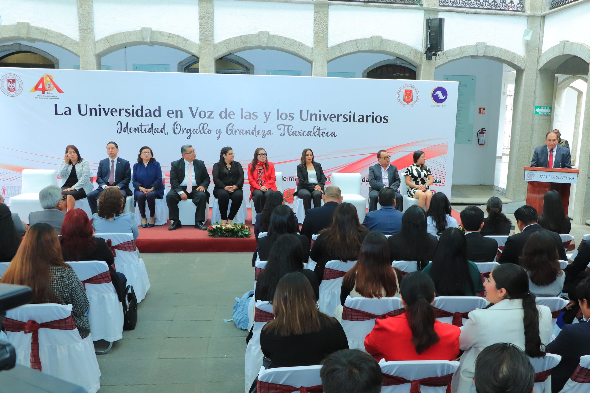 UATx celebra con orgullo su legado y voz universitaria en el Congreso