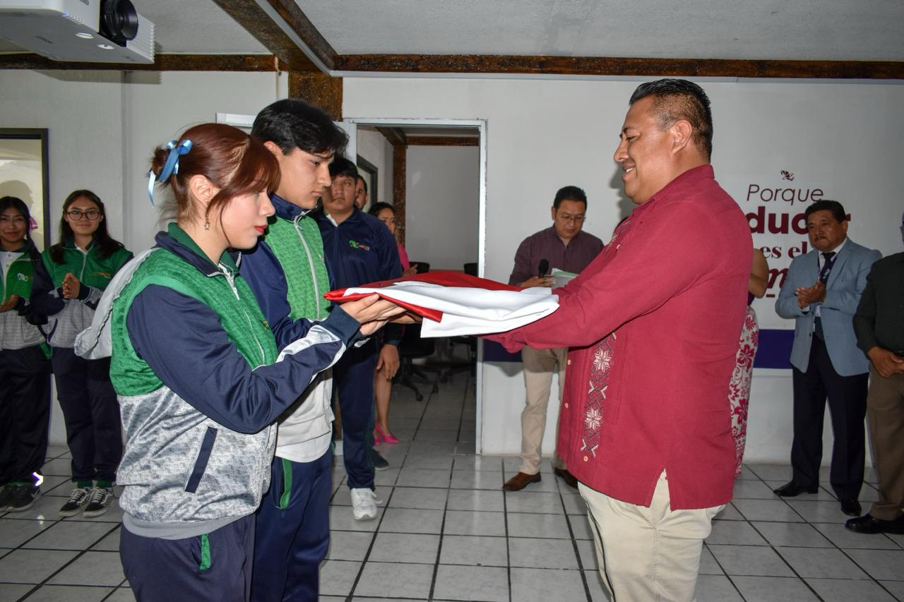 Estudiantes de Tlaxcala destacan en Concurso Nacional de Innovación y Robótica 2025