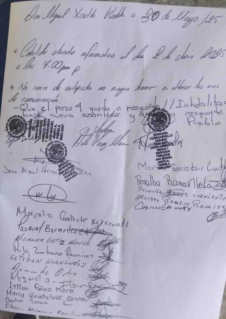 Por: Cortesía Lula Pineda Refrendan Gobierno Estatal diálogo y esperan asamblea vecinal en Xoxtla