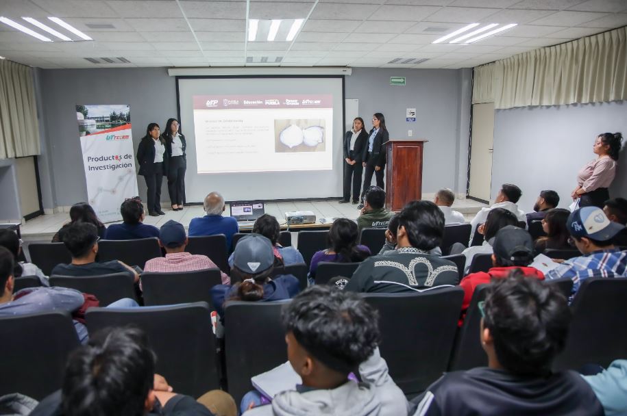 Foto: Cortesía Estudiantes de UTTECAM destacan con artículo científico sobre la cebolla