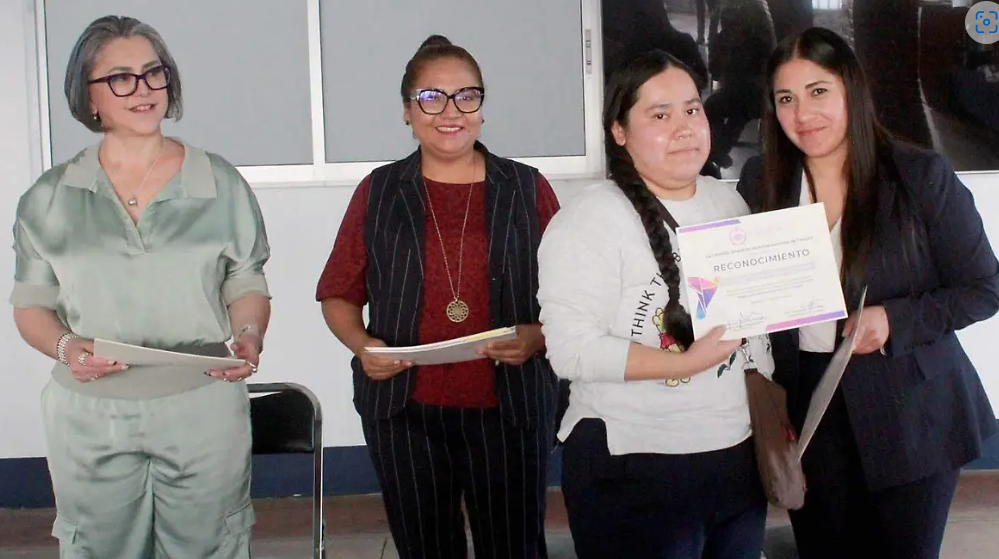 Foto: Cortesía CEDH Tlaxcala apoya a mujeres sordas con capacitación y gestión de derechos