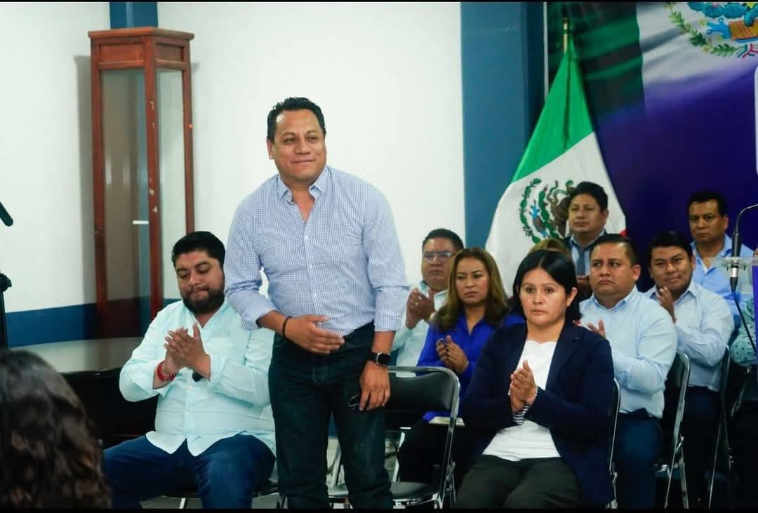 Tras renegar su militancia, SAGA vuelve a las filas del PAN Tlaxcala