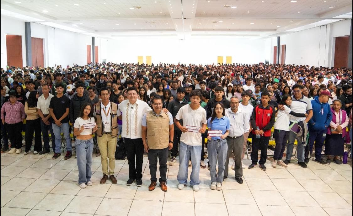 Foto: Cortesía Beneficia Gobierno Federal a más de dos mil estudiantes en Tlaxcala