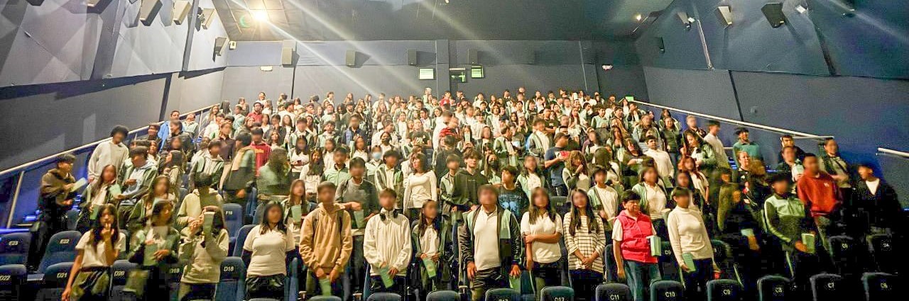 Comunicado oficial Más de mil niñas, niños y jóvenes han disfrutado funciones de cine gratuitas gracias al Gobierno de San Pedro Cholula