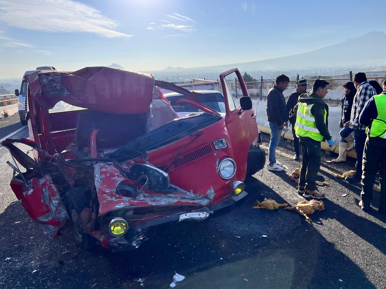 Foto: Cortesía Choque múltiple en Libramiento Tlaxcala deja un herido y daños materiales