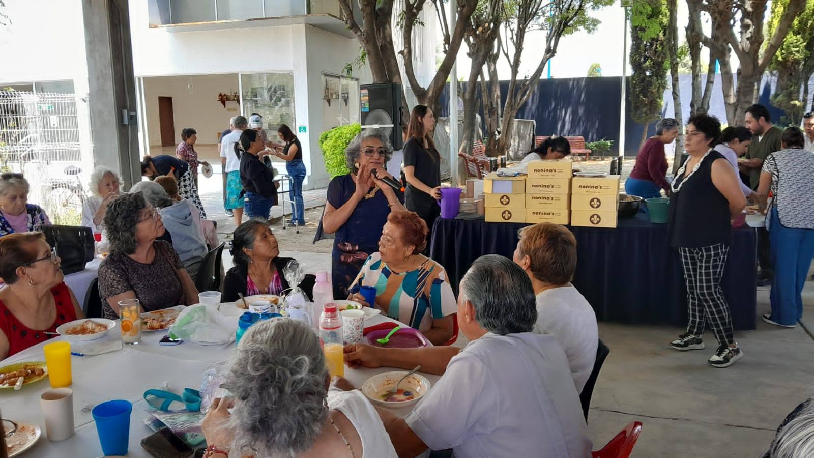 Por: Cortesía Lula Pineda San Pedro Cholula celebra a las madres con jornada de belleza y música