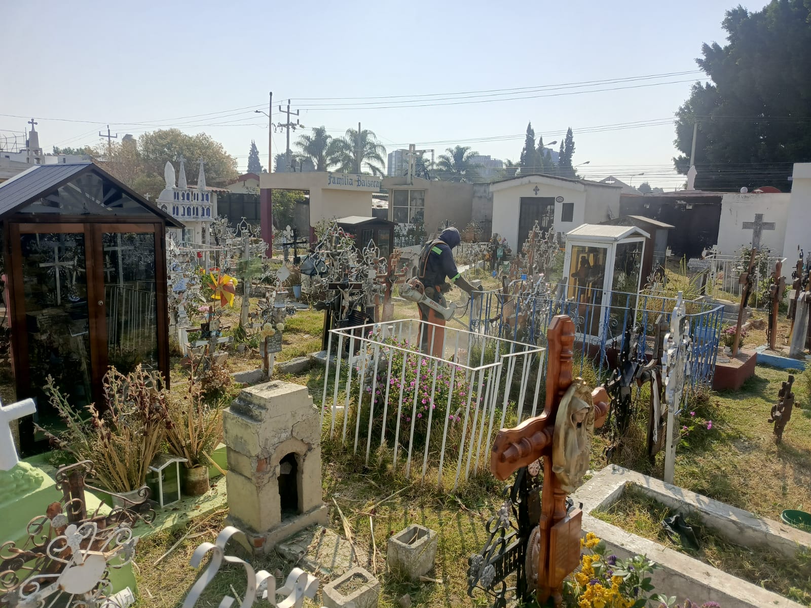 Comunicado oficial Gobierno de Cholula alista panteones para conmemorar el Día de las Madres