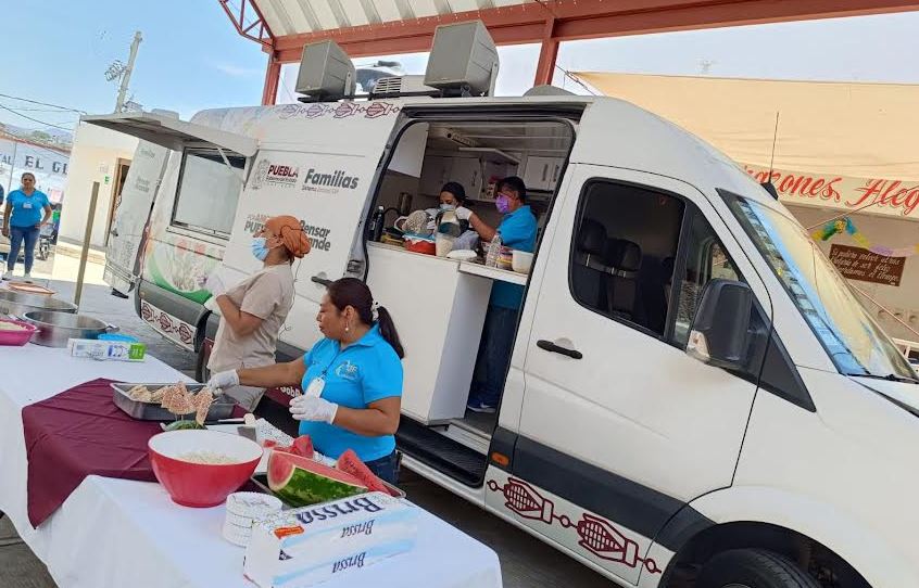 Capacitan a cocinas escolares para mejorar la nutrición infantil