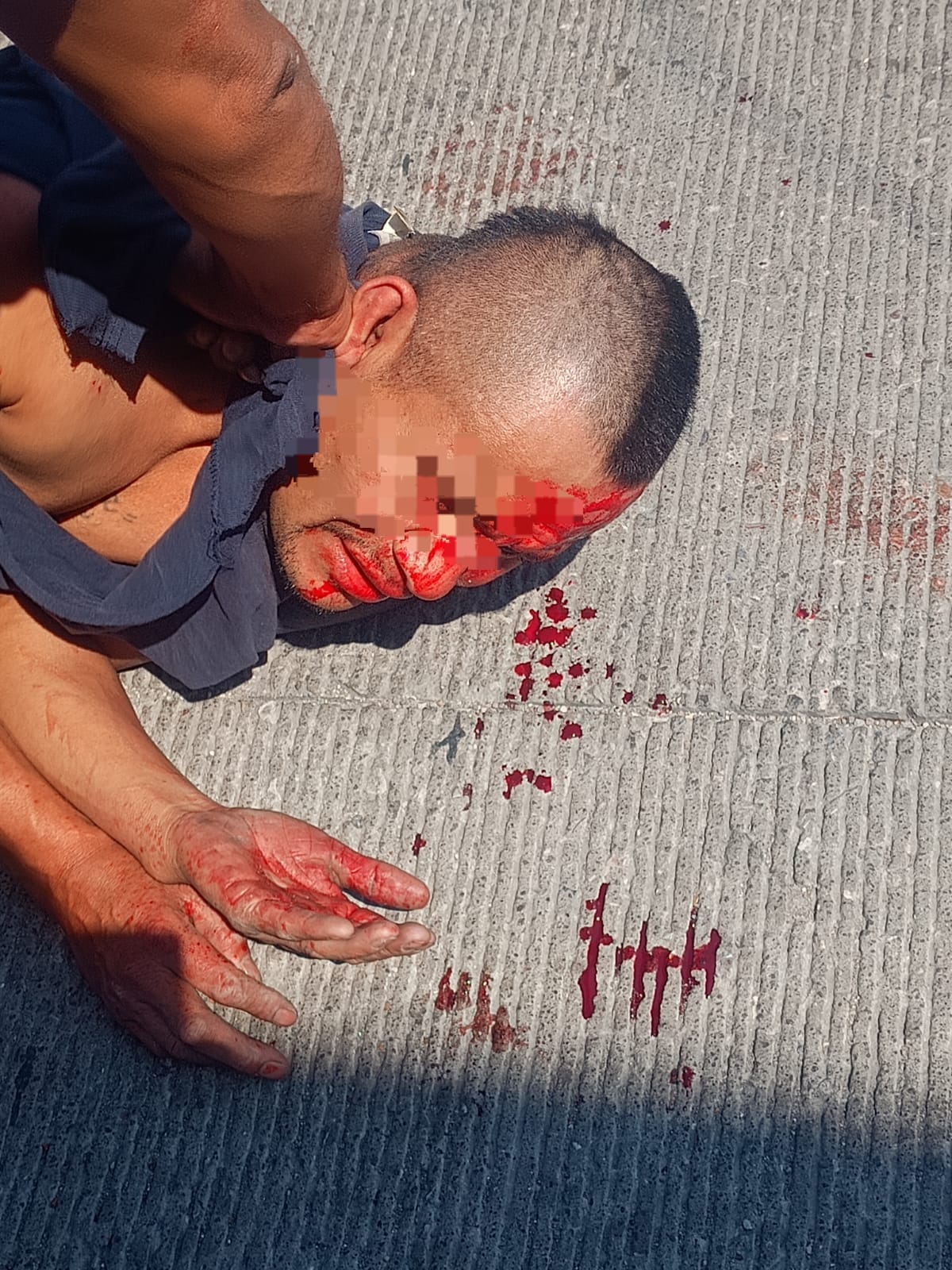 Foto: Cortesía Pobladores de San Pablo del Monte detienen y dan escarmiento a presunto vendedor de drogas