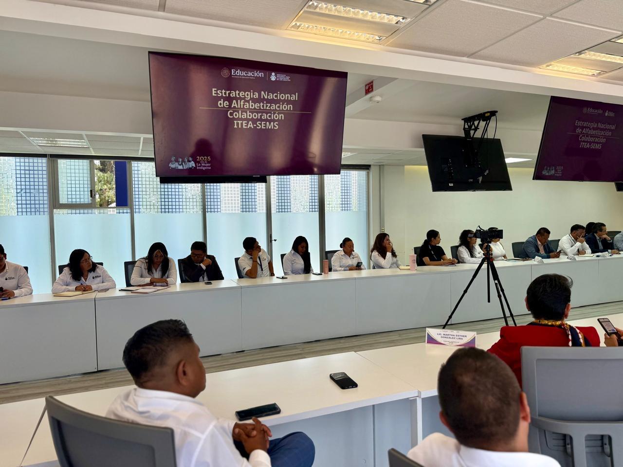 Avanza Tlaxcala contra el rezago educativo con estrategias de alfabetización