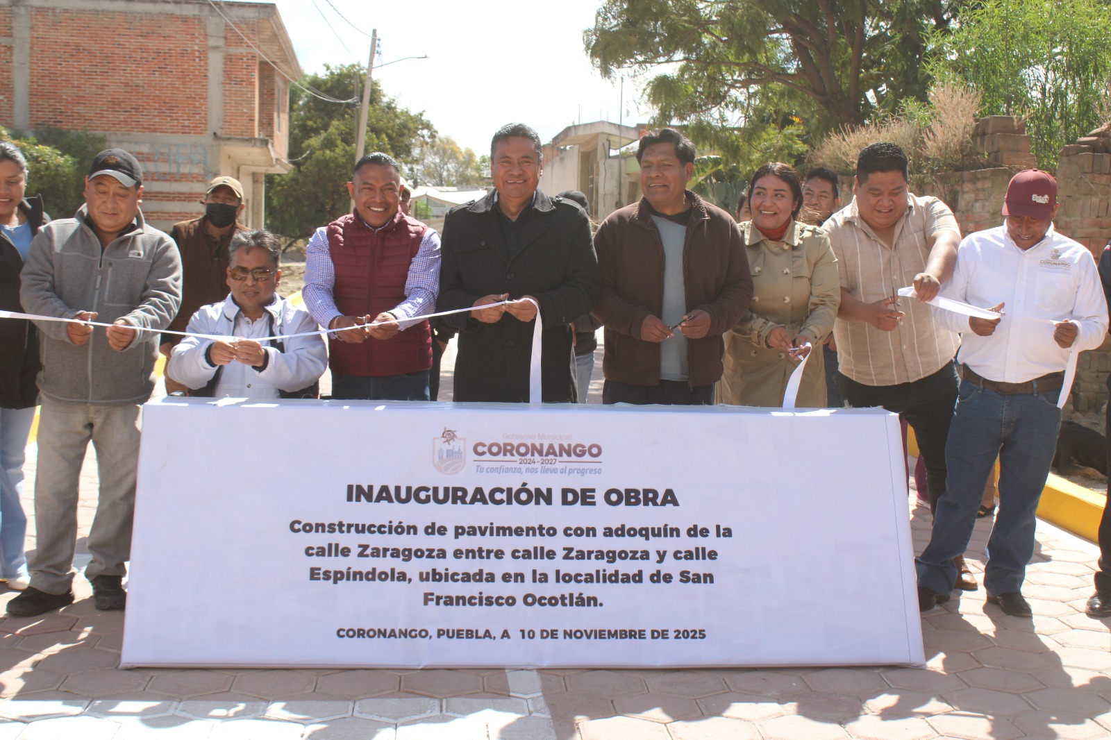 Entregan pavimentación con adoquín en San Francisco Ocotlán; la obra beneficiará a cientos de familias