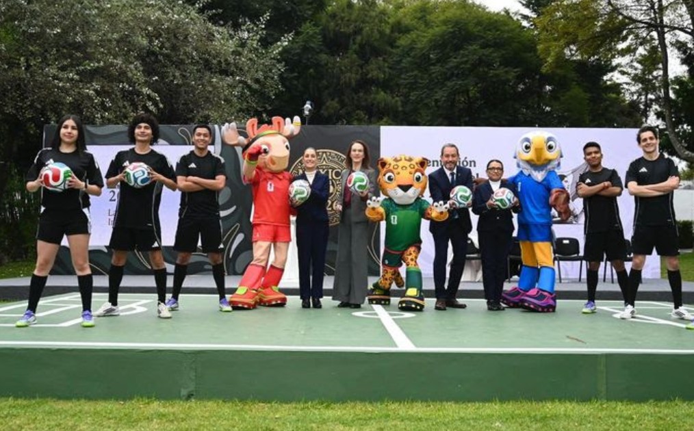 Sheinbaum presenta la Copa Mundial FIFA 2026 desde Los Pinos