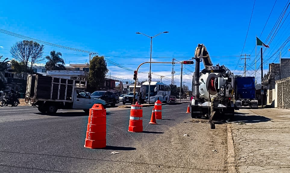 SOSAPACH refuerza mantenimiento del alcantarillado y atención ciudadana en San Pedro Cholula