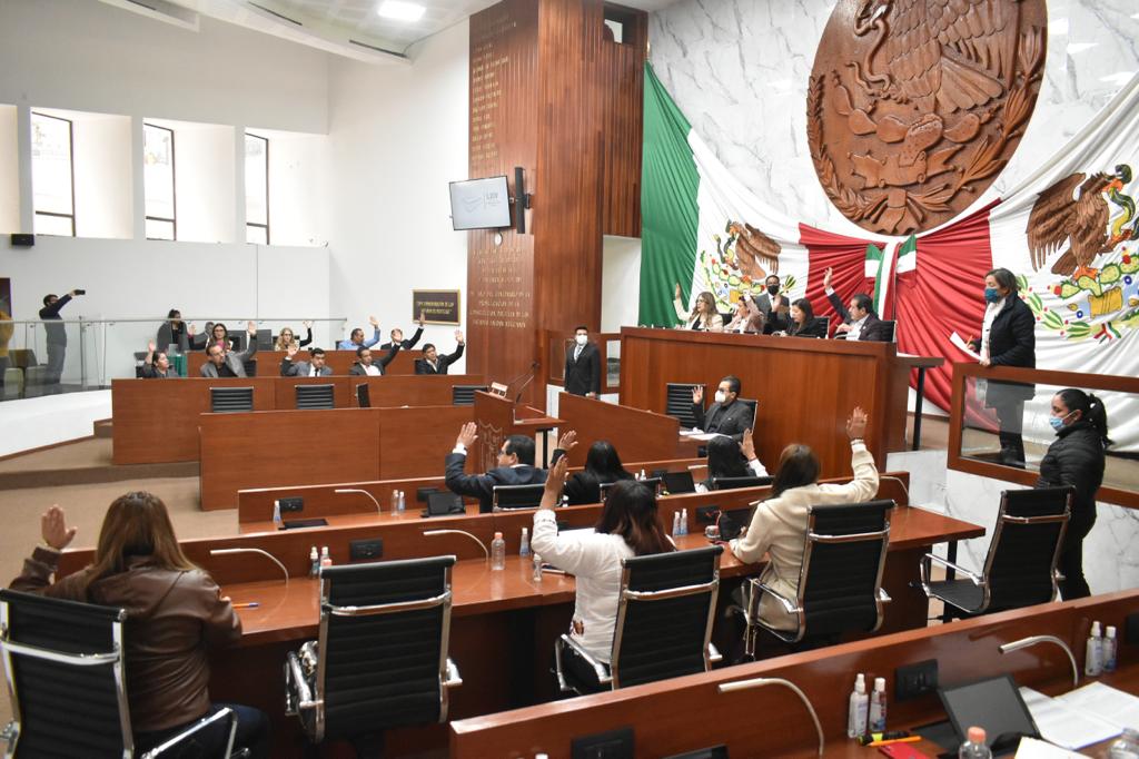 Tlaxcala prende alertas: municipios enfrentan líos por cuentas sin firmar