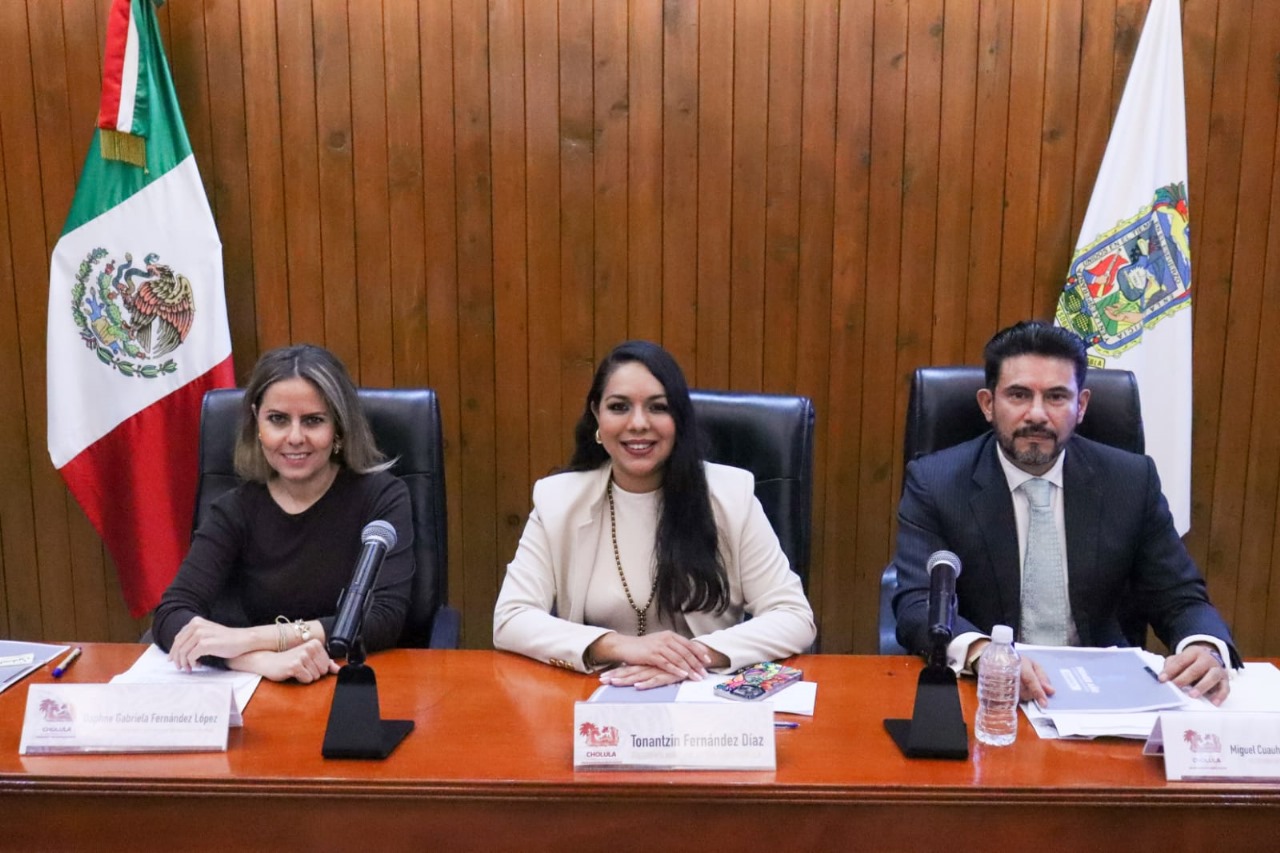 Funcionarios de San Pedro Cholula, cumplen con la rendición de cuentas al Cabildo