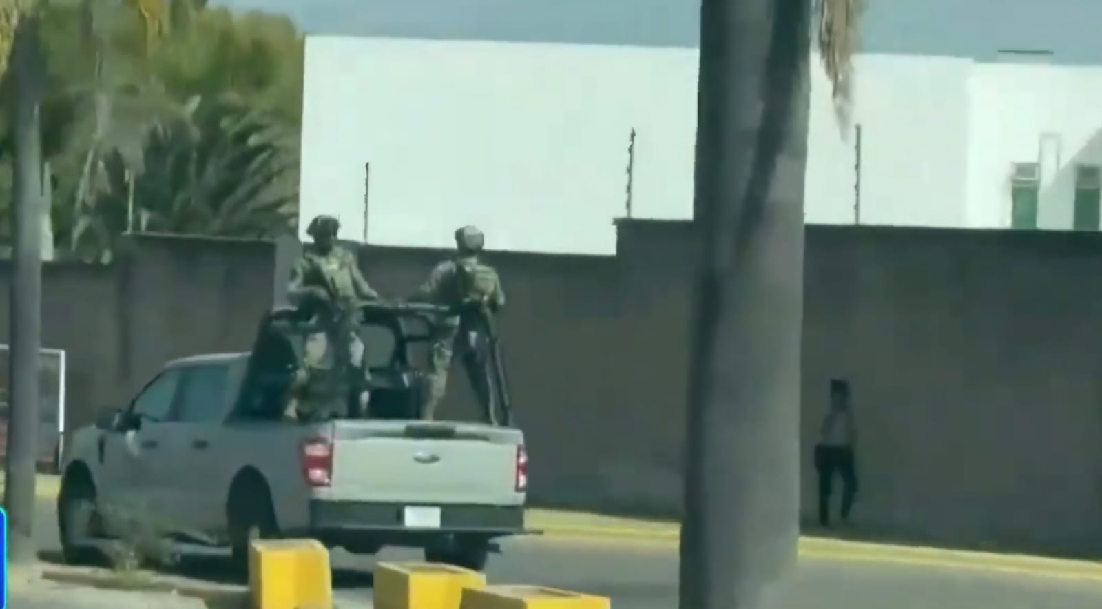 Operativo federal en Lomas de Angelópolis; presuntamente aseguran inmueble en clústeres Venetto y Yucatán