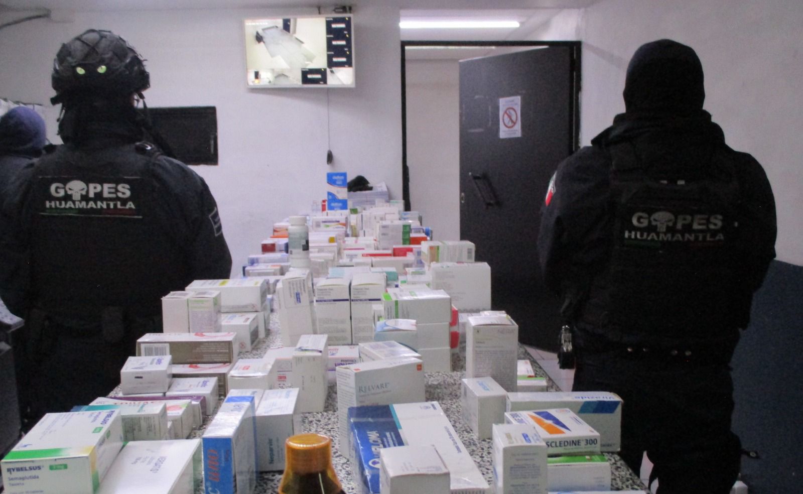 Asaltan Farmacias Guadalajara en Huamantla; un vehículo fue asegurado
