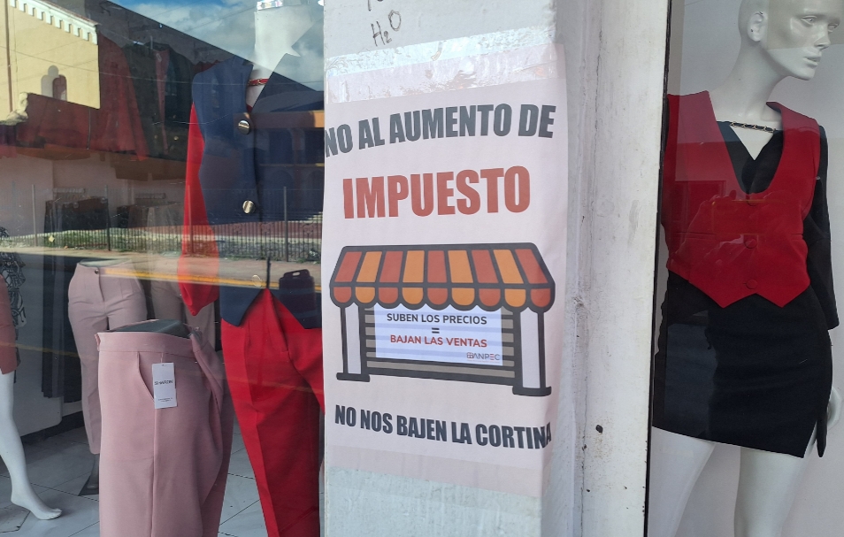 Comerciantes de Chiautempan se unen a campaña contra impuestos 