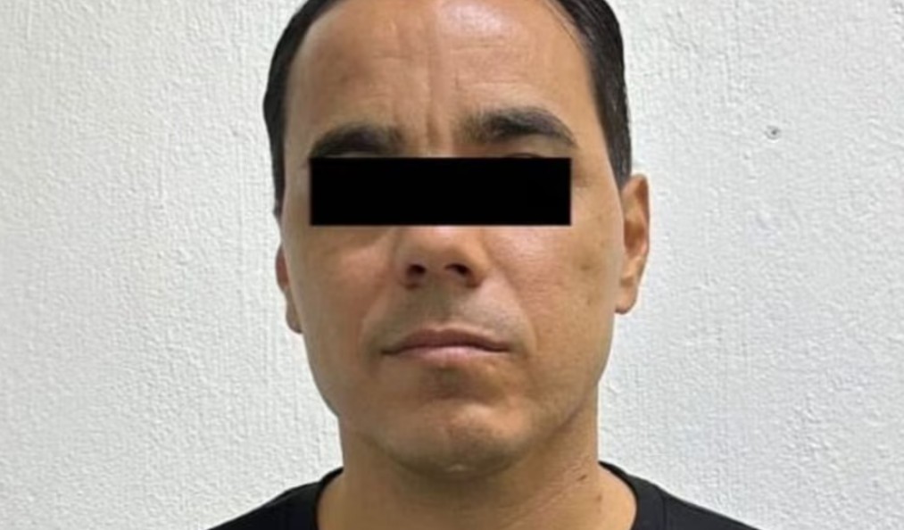 Hermana de Omar Bravo defiende al exfutbolista