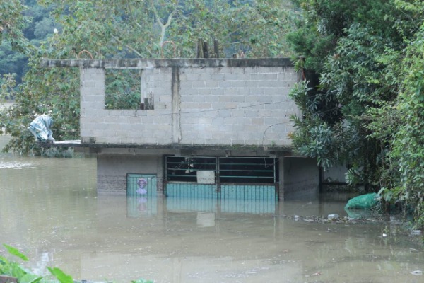 Ya son 12 las víctimas mortales por lluvias en la Sierra Norte