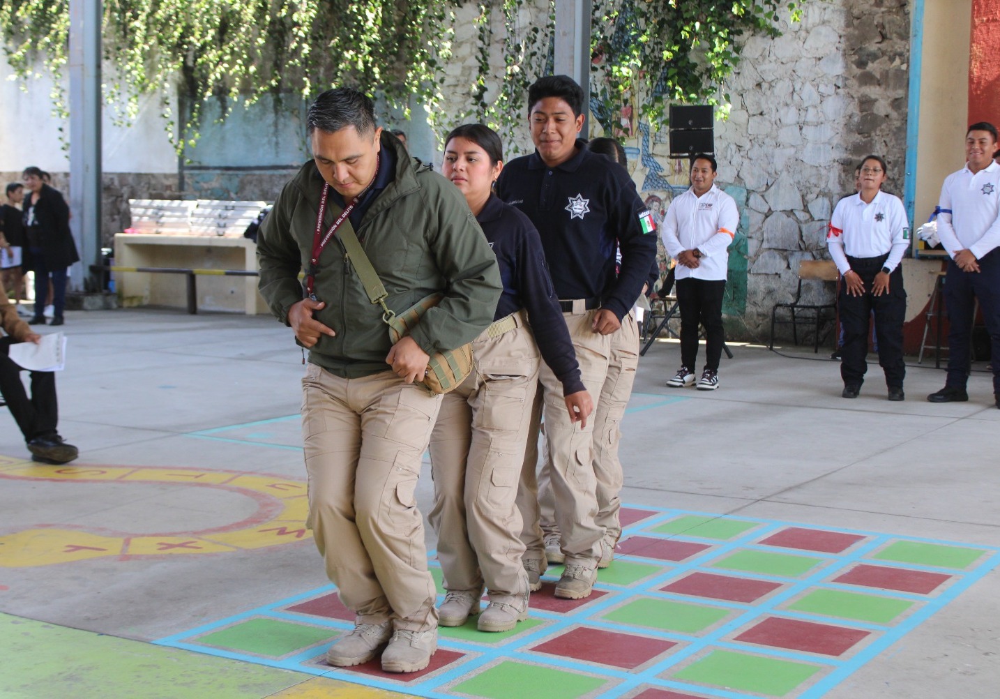 niños participa rayuela africana 3