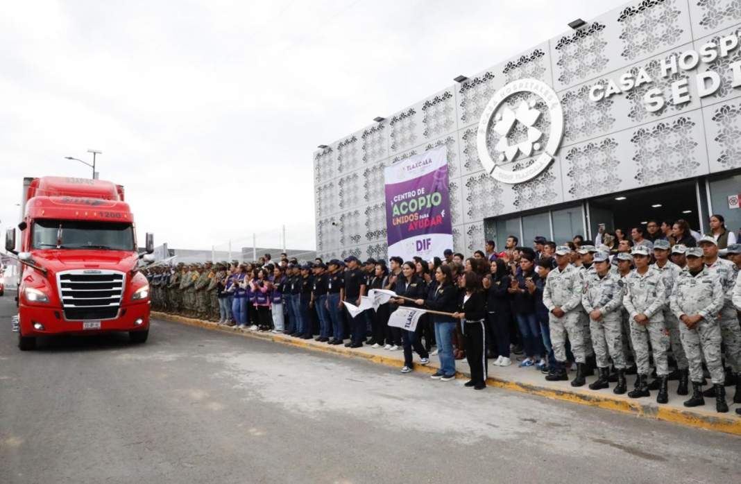 Tlaxcala envía 75 toneladas de ayuda a familias afectadas por lluvias