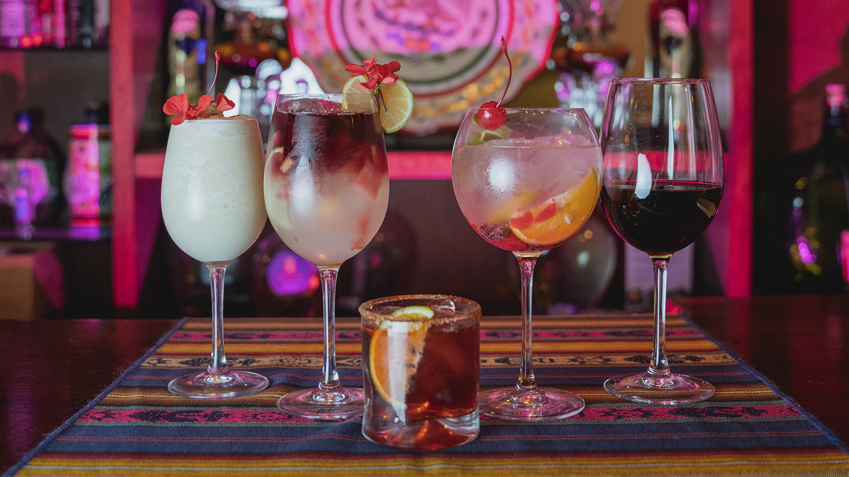 Ayuntamiento de Puebla clausura bares y refuerza mercados en operativo integral