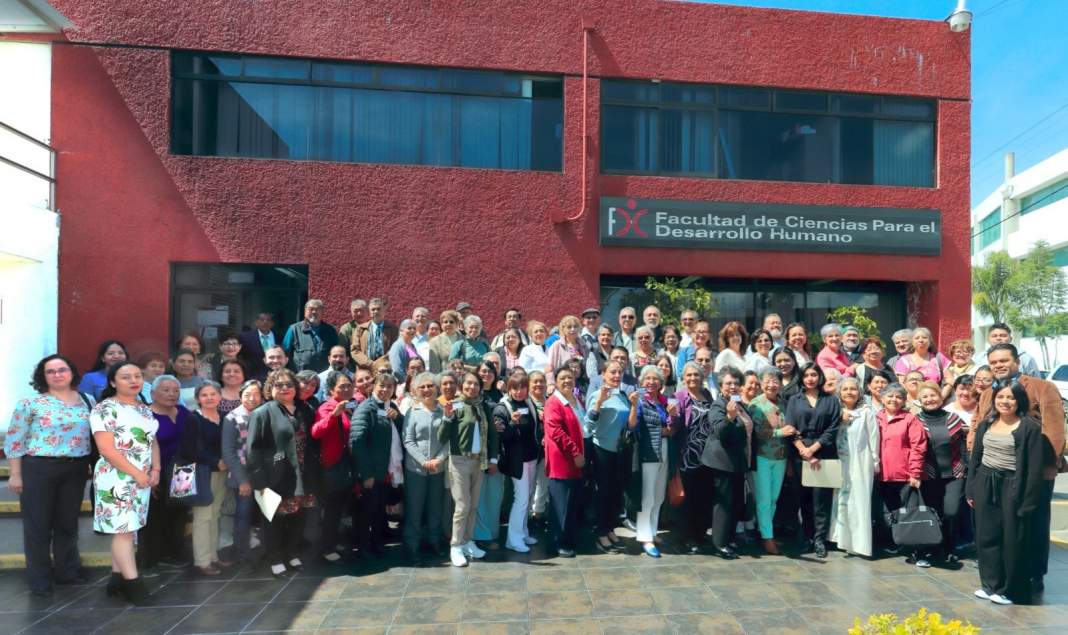 UATx impulsa educación y bienestar integral para personas mayores