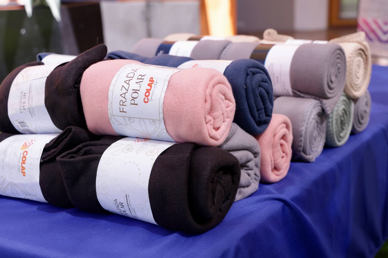 Presenta Lupita Cuautle quinta edición de "Abrigo Solidario"