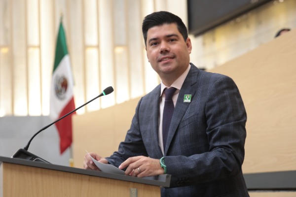 En Puebla, baños públicos de hombres tendrán cambiadores de pañales