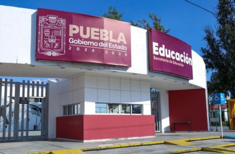 Colapso en secundaria Melchor Ocampo de Atlixco