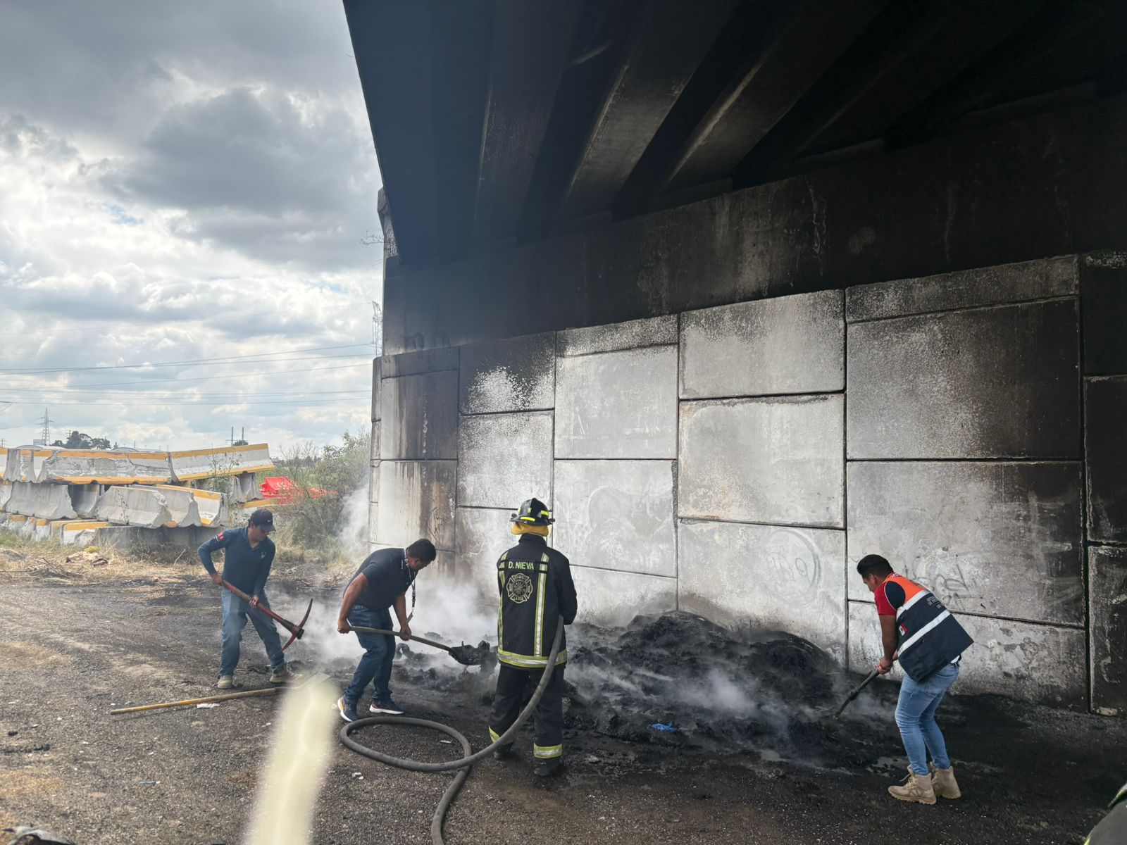 Controlan disturbio en la autopista Puebla-Tlaxcala; no se reportan personas lesionadas