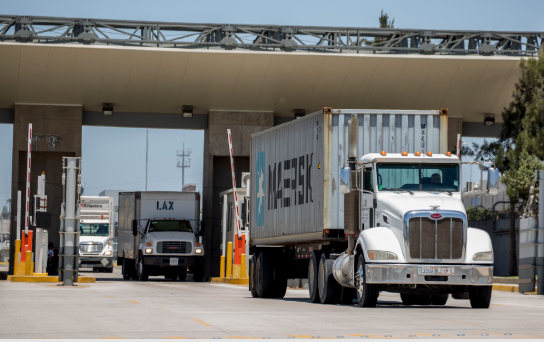 Trump anuncia aranceles del 25 % a camiones importados; México entre los más afectados