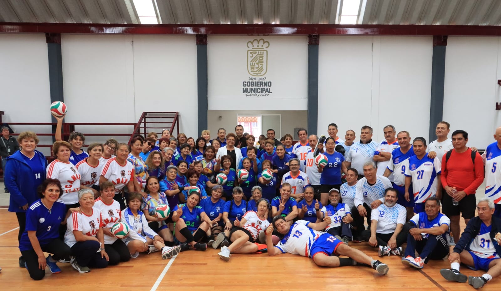 Comunicado oficial Tere Alfaro premia a ganadores del “Torneo de Cachibol Cuautlancingo 2025”