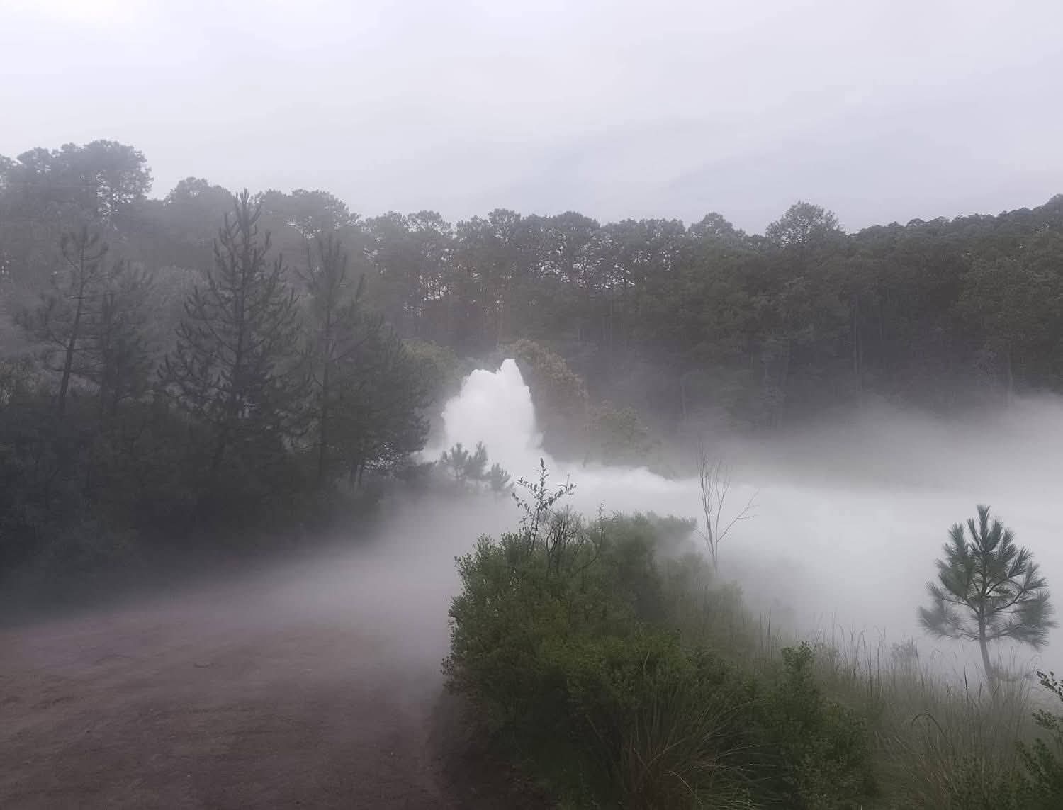 Foto: Cortesía Habilitan albergue en Nanacamilpa por fuga de Huachigas; desalojan a 2 mil habitantes