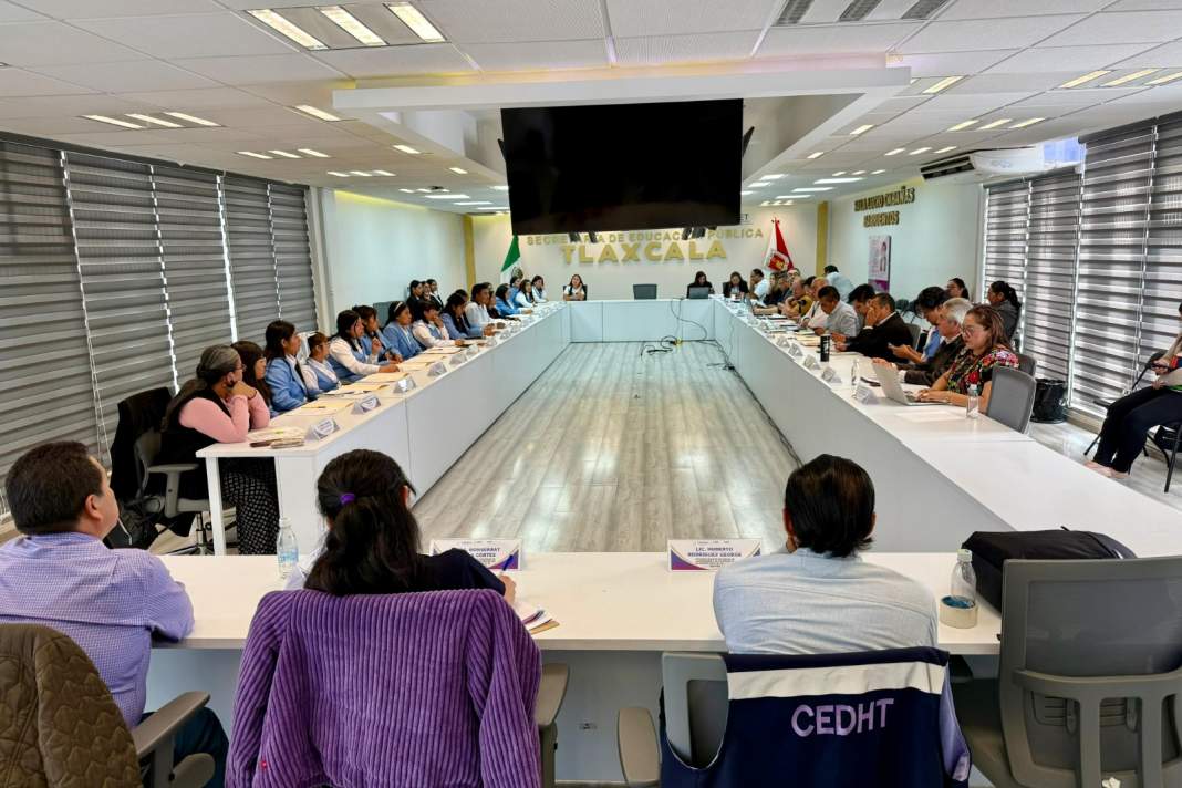 Foto: Cortesía Tlaxcala logra acuerdos con estudiantes para mejorar la Escuela Normal Rural