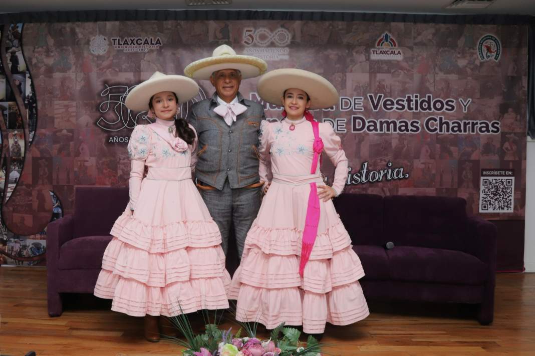 Foto: Cortesía 500 años de Tlaxcala: Muestra histórica de vestidos de Damas Charras