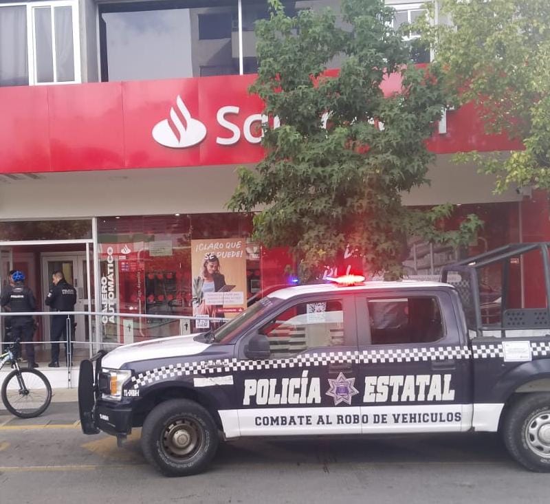 Foto: Cortesía Roban más de 150 mil pesos a joven dentro de banco en Apizaco; iba a depositarlos para empresa de pollos