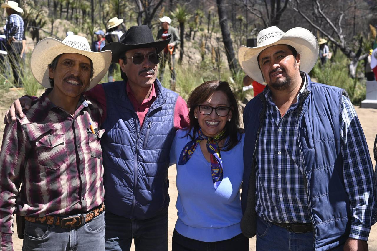 Foto: Cortesía Reforestarán 330 hectáreas en Atltzayanca con más de 353 mil árboles