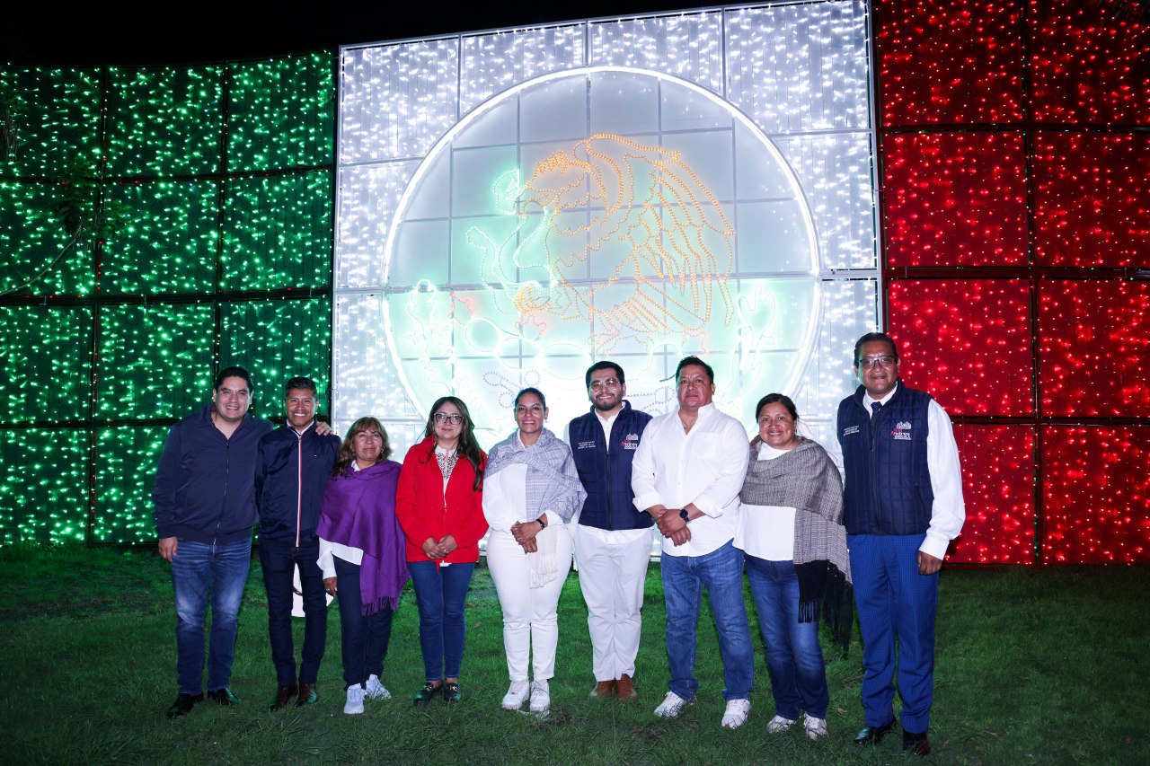 Comunicado oficial San Andrés Cholula se ilumina con espíritu patrio